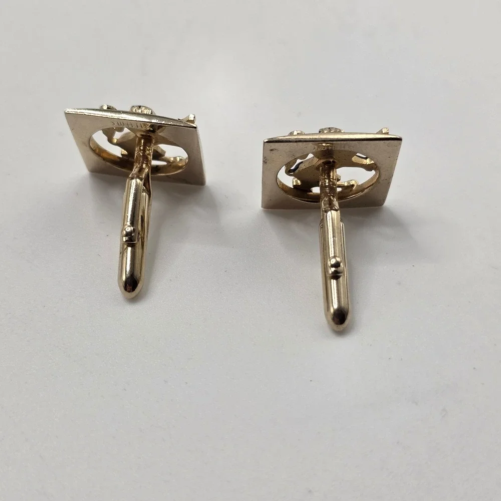 Swank Heraldic Lion Sword Mens Gold Tone Square Vintage Cufflinks Royal Crest